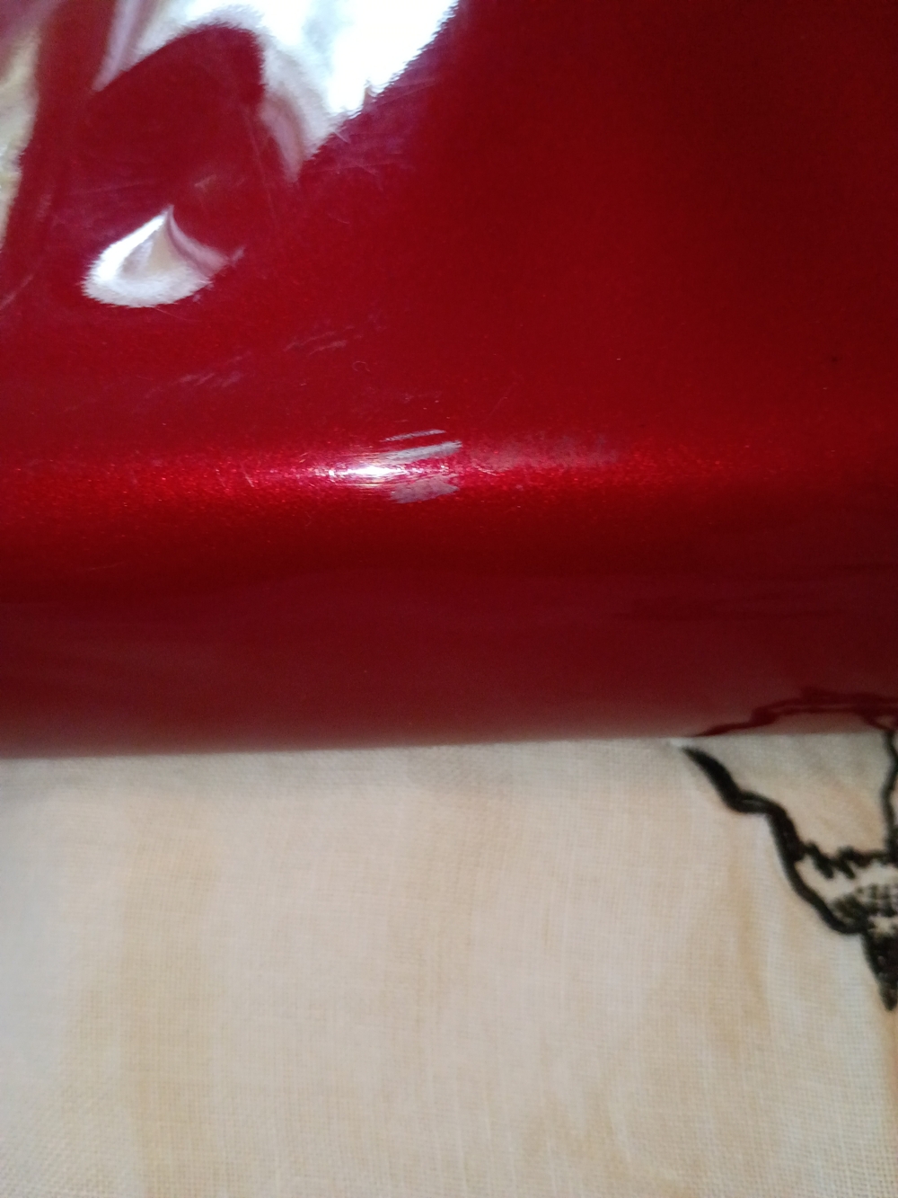 Glossy Red Patent Handle Clutch with Gold-Tone Hardware - Picture 5 of 14
